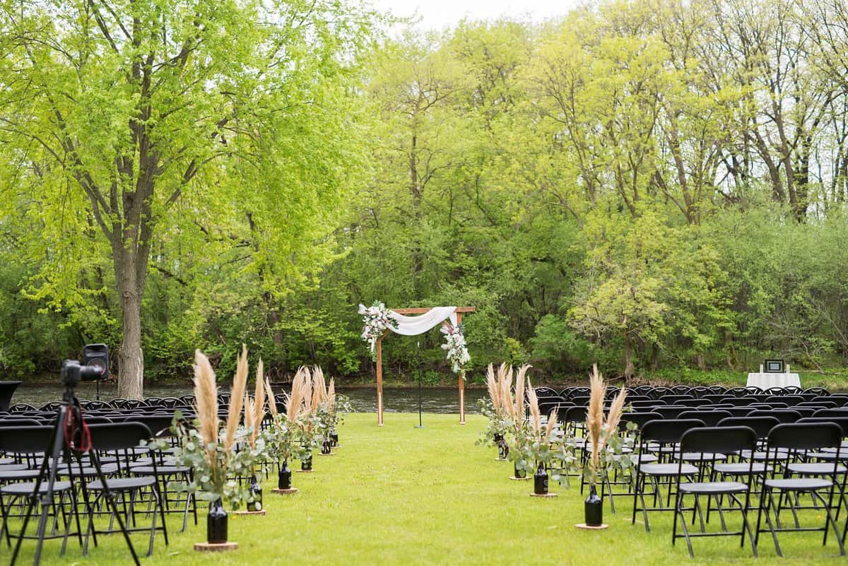 Outdoor-Venue-7 Riverbend Outdoor Wedding Venue