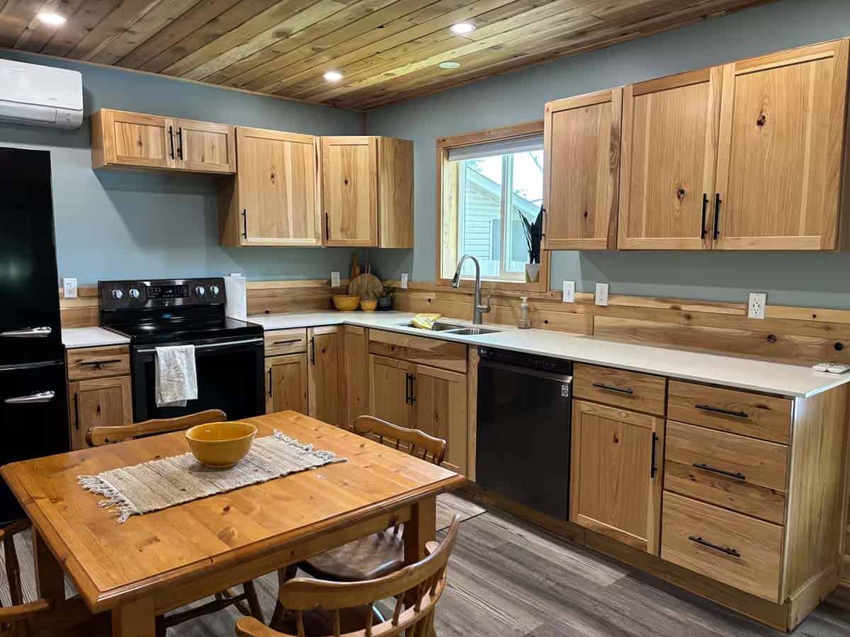 Riverbend-Cabin-6_5