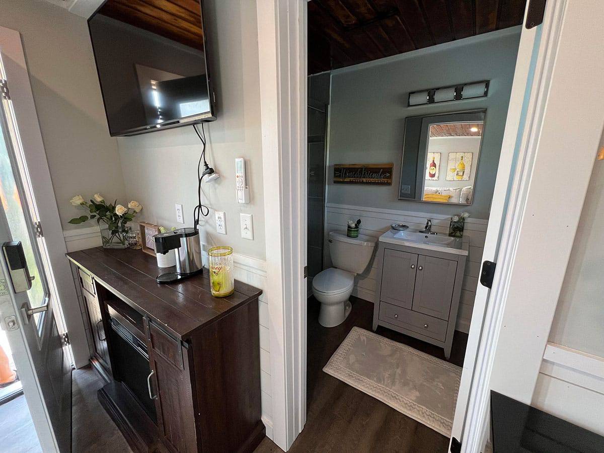 Venue-Cabin-2-1